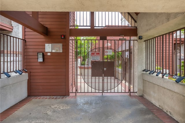 230 Bethany Road 237, Burbank, CA 91504 — photo 32 of 43