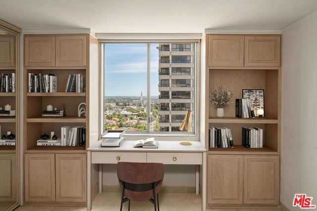 10751 Wilshire Boulevard PH1, Los Angeles, CA 90024 — photo 10 of 14