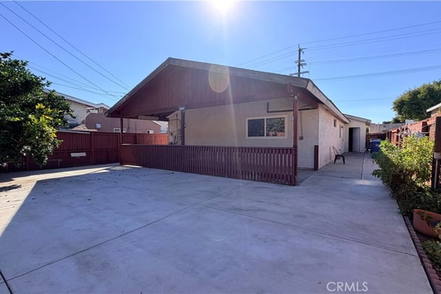 5242 Linden Avenue, Long Beach, CA 90805 — photo 34 of 38