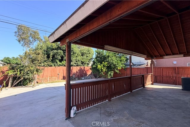5242 Linden Avenue, Long Beach, CA 90805 — photo 35 of 38