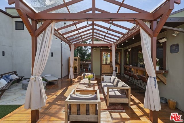 12430 Mitchell Avenue, Los Angeles, CA 90066 — photo 27 of 32