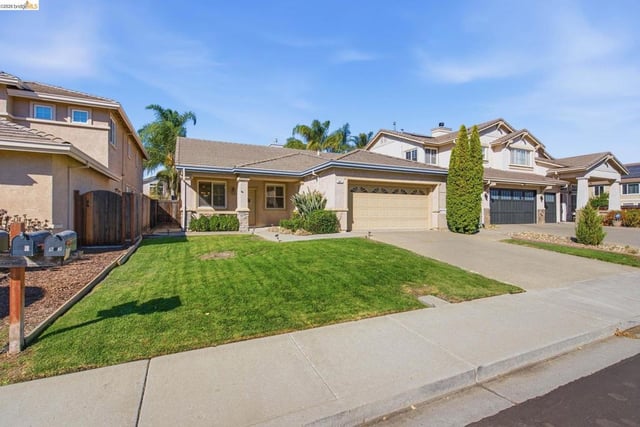 923 BLOSSOM DRIVE, Brentwood, CA 94513-9999 — photo 2 of 62