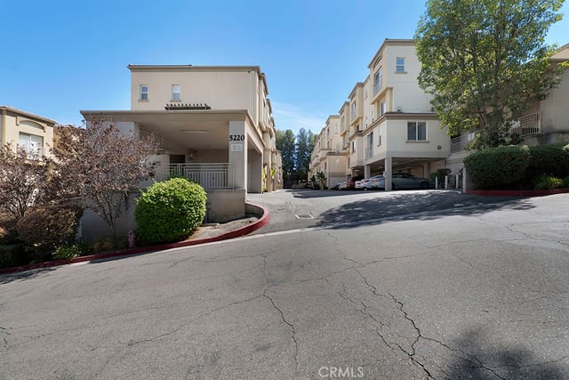 5220 Premiere Hills 222, Woodland Hills, CA 91364 — photo 33 of 38