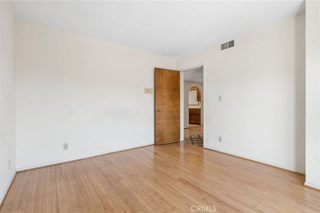 2431 Claremont, Los Angeles, CA 90027 — photo 23 of 72