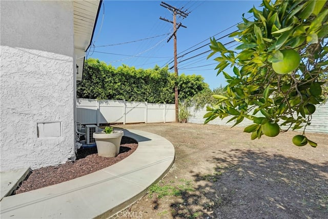 20919 Costanso Street, Woodland Hills, CA 91364 — photo 28 of 34