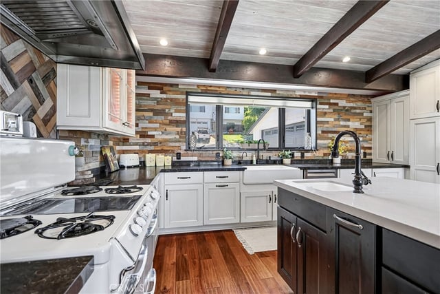 224 Vista Del Parque, Torrance, CA 90277 — photo 13 of 55