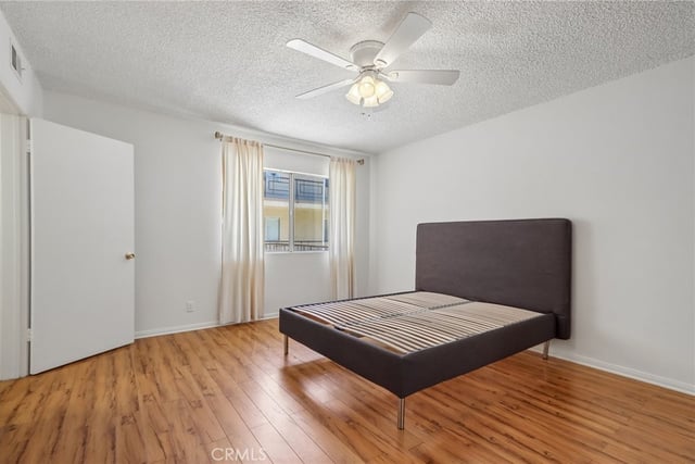 4358 Mammoth Avenue 14, Sherman Oaks, CA 91423 — photo 15 of 30