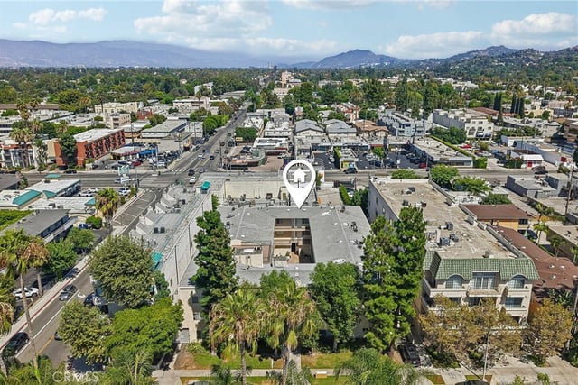 4358 Mammoth Avenue 14, Sherman Oaks, CA 91423 — photo 23 of 30
