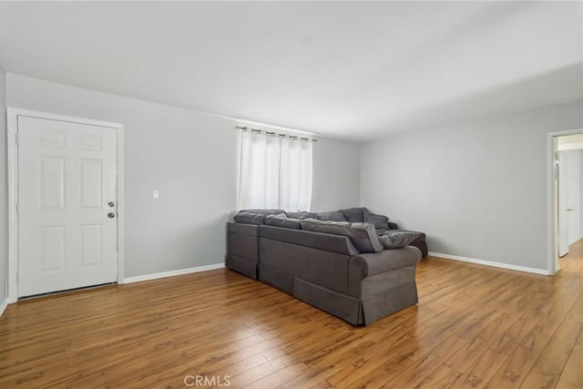 4358 Mammoth Avenue 14, Sherman Oaks, CA 91423 — photo 3 of 30