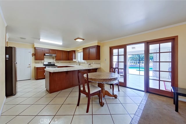 814 Lisa Street, Palmdale, CA 93551 — photo 22 of 65