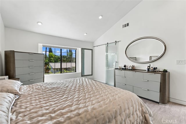 7100 Balboa Boulevard 807, Lake Balboa, CA 91406 — photo 13 of 22