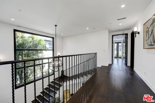 356 S Clark Drive, Beverly Hills, CA 90211 — photo 9 of 28