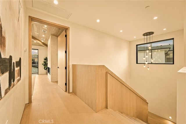 16658 Addison, Encino, CA 91436 — photo 24 of 46