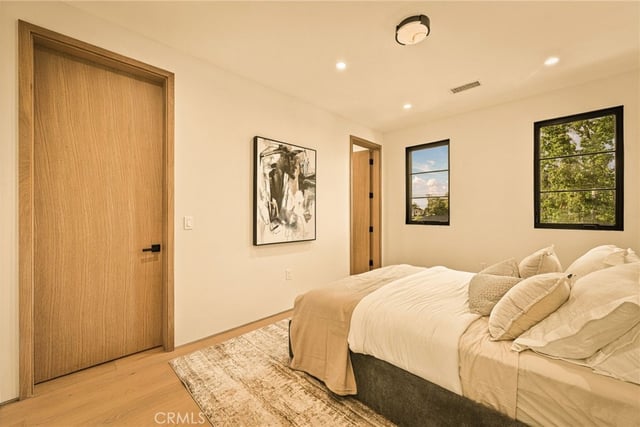 16658 Addison, Encino, CA 91436 — photo 29 of 46