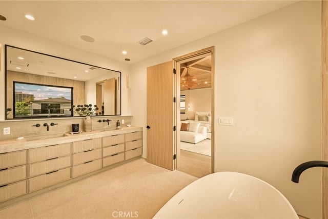 16658 Addison, Encino, CA 91436 — photo 41 of 46