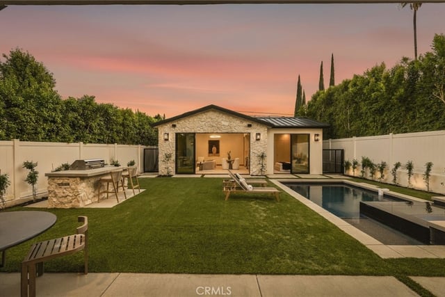 16658 Addison, Encino, CA 91436 — photo 5 of 46