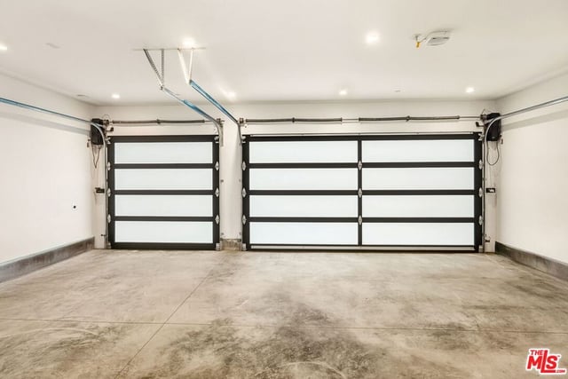 738 Palms Boulevard, Venice, CA 90291 — photo 30 of 34
