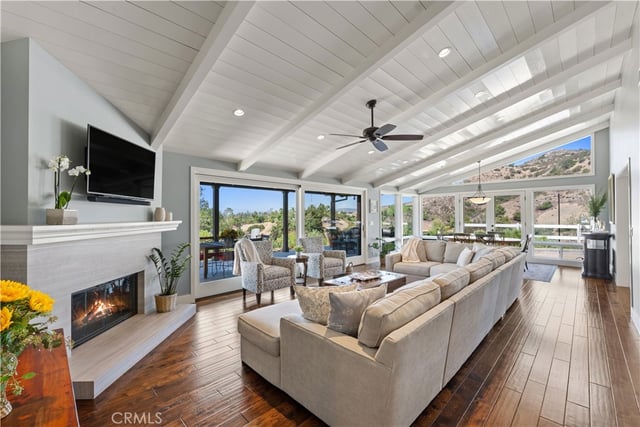 196 Colt Lane, Thousand Oaks, CA 91361 — photo 7 of 58