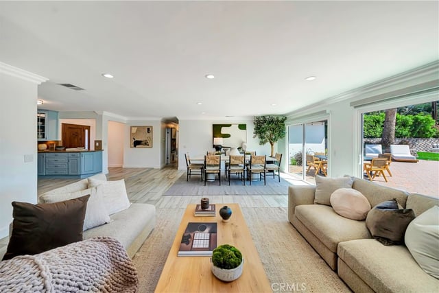 5420 Parkmor, Calabasas, CA 91302 — photo 19 of 42