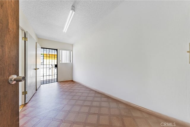 915 E 41st, Los Angeles, CA 90011 — photo 11 of 49