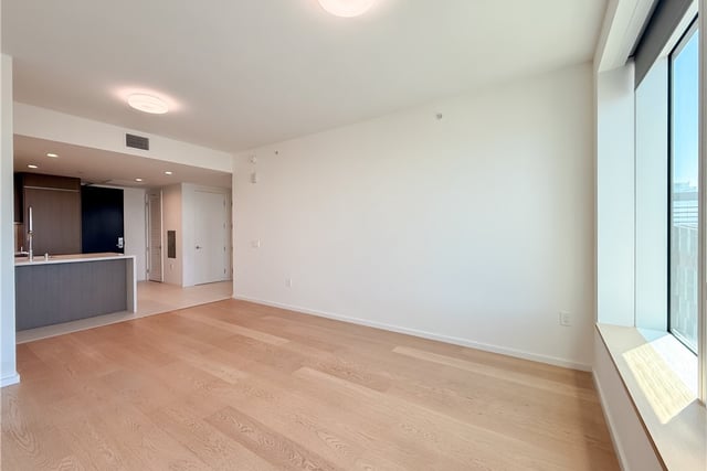 889 Francisco 2502, Los Angeles, CA 90017 — photo 12 of 55