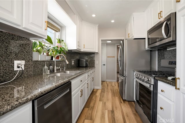431 E Dexter Street, Covina, CA 91723 — photo 10 of 35