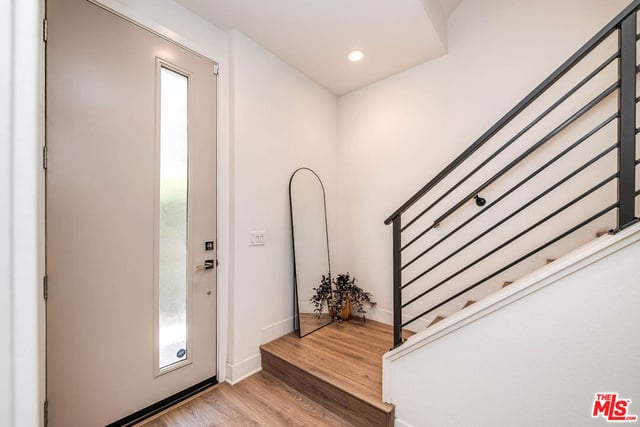 10716 Toluca Court, Toluca Lake, CA 91602 — photo 11 of 38