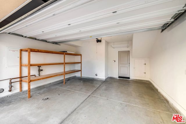 10716 Toluca Court, Toluca Lake, CA 91602 — photo 34 of 38
