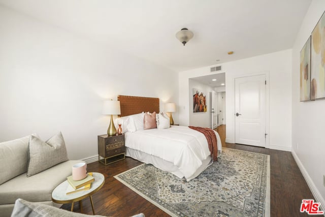 1135 Rexford Drive 302, Los Angeles, CA 90035 — photo 18 of 27