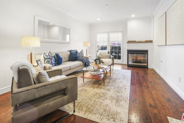 1135 Rexford Drive 302, Los Angeles, CA 90035 — photo 5 of 27