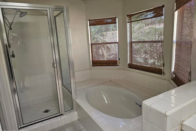 2752 Annandale Lane, Simi Valley, CA 93063 — photo 18 of 34