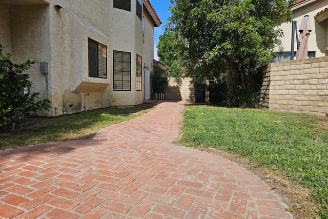 2752 Annandale Lane, Simi Valley, CA 93063 — photo 25 of 34
