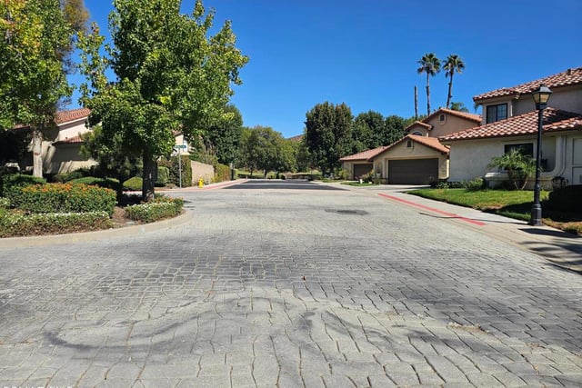 2752 Annandale Lane, Simi Valley, CA 93063 — photo 28 of 34