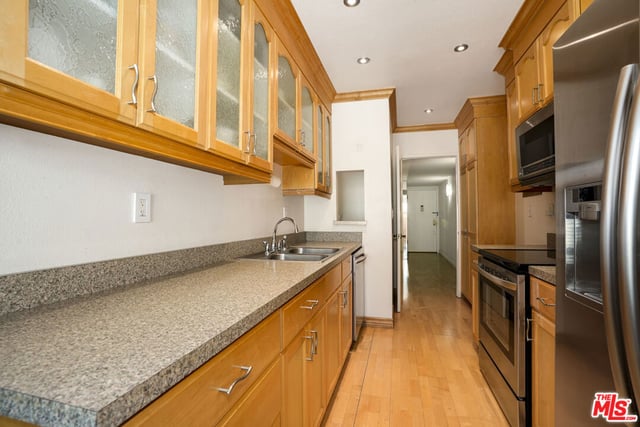 5845 Doverwood Drive 214, Culver City, CA 90230 — photo 10 of 24