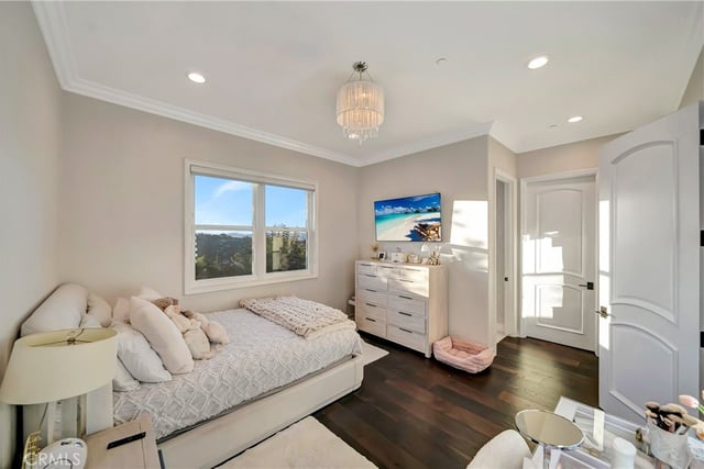 19225 Briarfield Way, Tarzana, CA 91356 — photo 25 of 51
