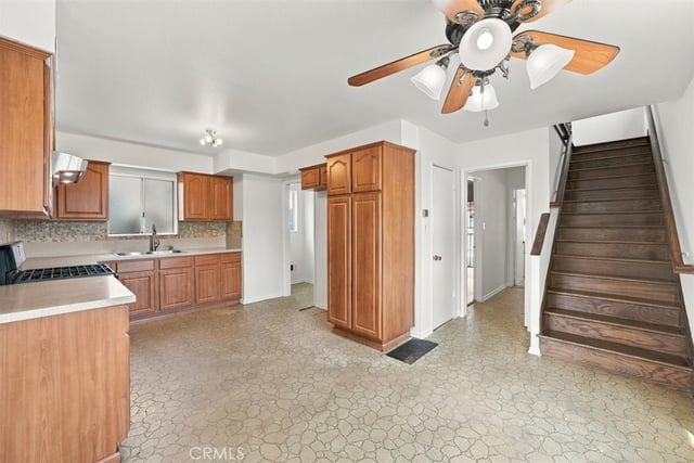 1402 W 1st Street, San Pedro, CA 90732 — photo 10 of 34
