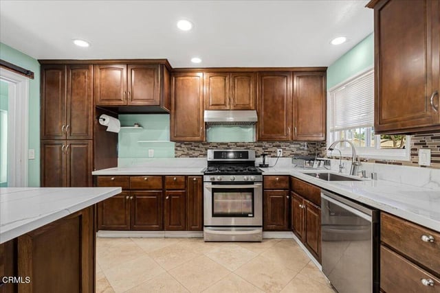 509 Merritt Avenue, Camarillo, CA 93010 — photo 5 of 40