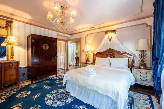 1900 Taft, Los Angeles, CA 90068 — photo 3 of 52