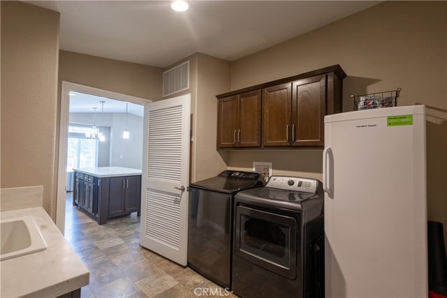 2121 E Avenue I 23, Lancaster, CA 93535 — photo 35 of 46