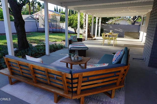 7643 Encino Avenue, Northridge, CA 91325 — photo 37 of 40