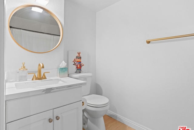 21520 Burbank Boulevard 112, Woodland Hills, CA 91367 — photo 14 of 17