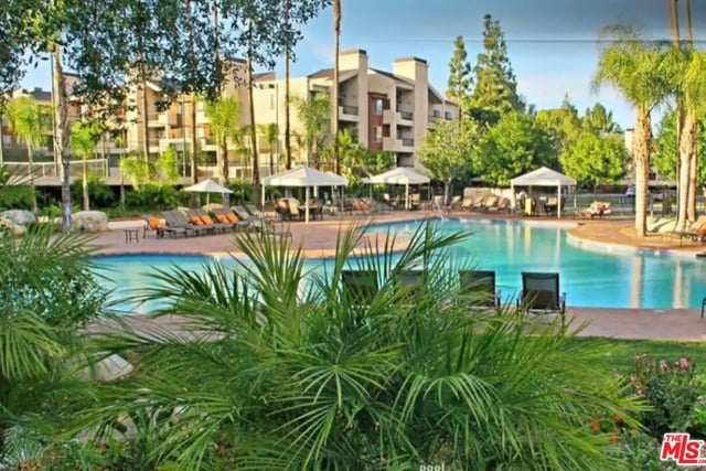 21520 Burbank Boulevard 112, Woodland Hills, CA 91367 — photo 17 of 17