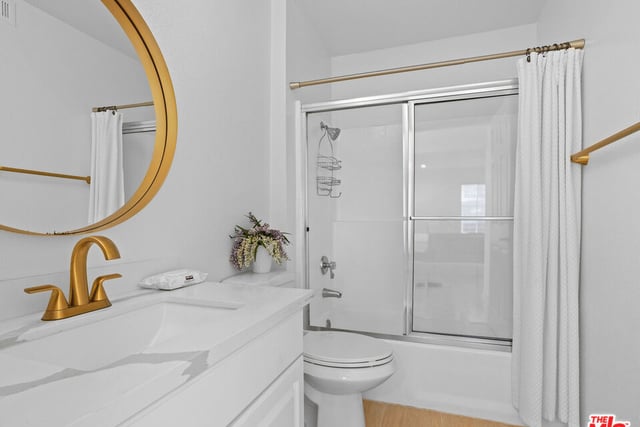 21520 Burbank Boulevard 112, Woodland Hills, CA 91367 — photo 6 of 17