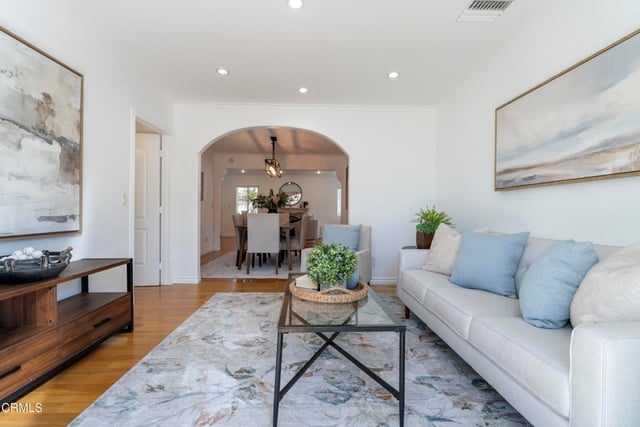 12550 Cantara Street, Los Angeles, CA 91605 — photo 11 of 36