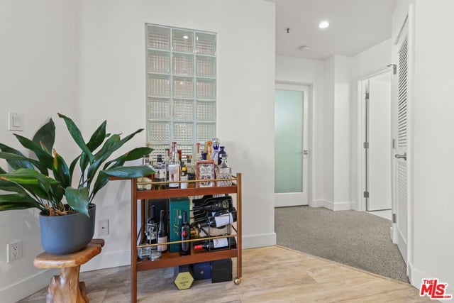 2913 3rd Street 306, Santa Monica, CA 90405 — photo 11 of 17