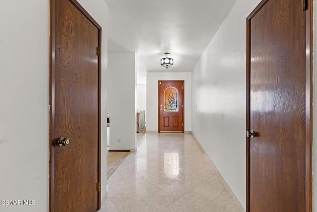 2162 Yosemite Avenue, Simi Valley, CA 93063 — photo 4 of 51
