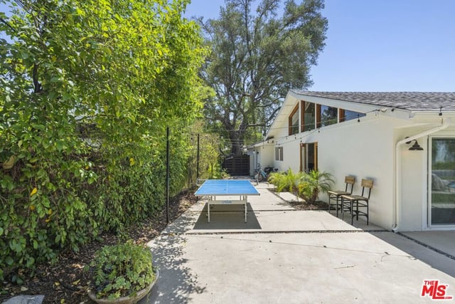 23023 Gainford Street, Woodland Hills, CA 91364 — photo 19 of 34
