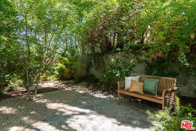 4100 Madelia Avenue, Los Angeles, CA 91403 — photo 37 of 45