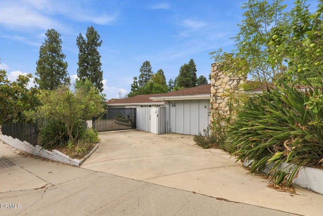 14 Bradford Avenue, Camarillo, CA 93010 — photo 2 of 59