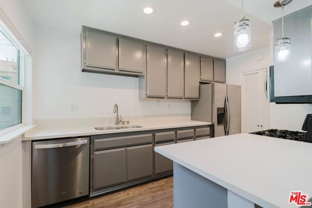 3622 Kalsman Drive 2, Los Angeles, CA 90016 — photo 9 of 33